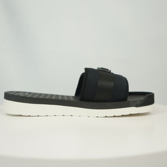 Dior X Alyx Black Buckle Sandals - Picture 4 of 9